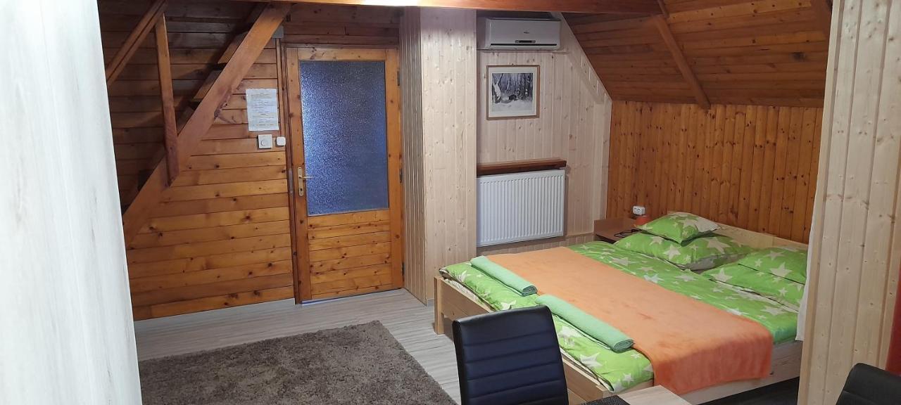 Keri Apartman Mosonmagyaróvár Екстериор снимка