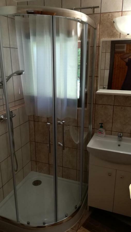 Keri Apartman Mosonmagyaróvár Екстериор снимка